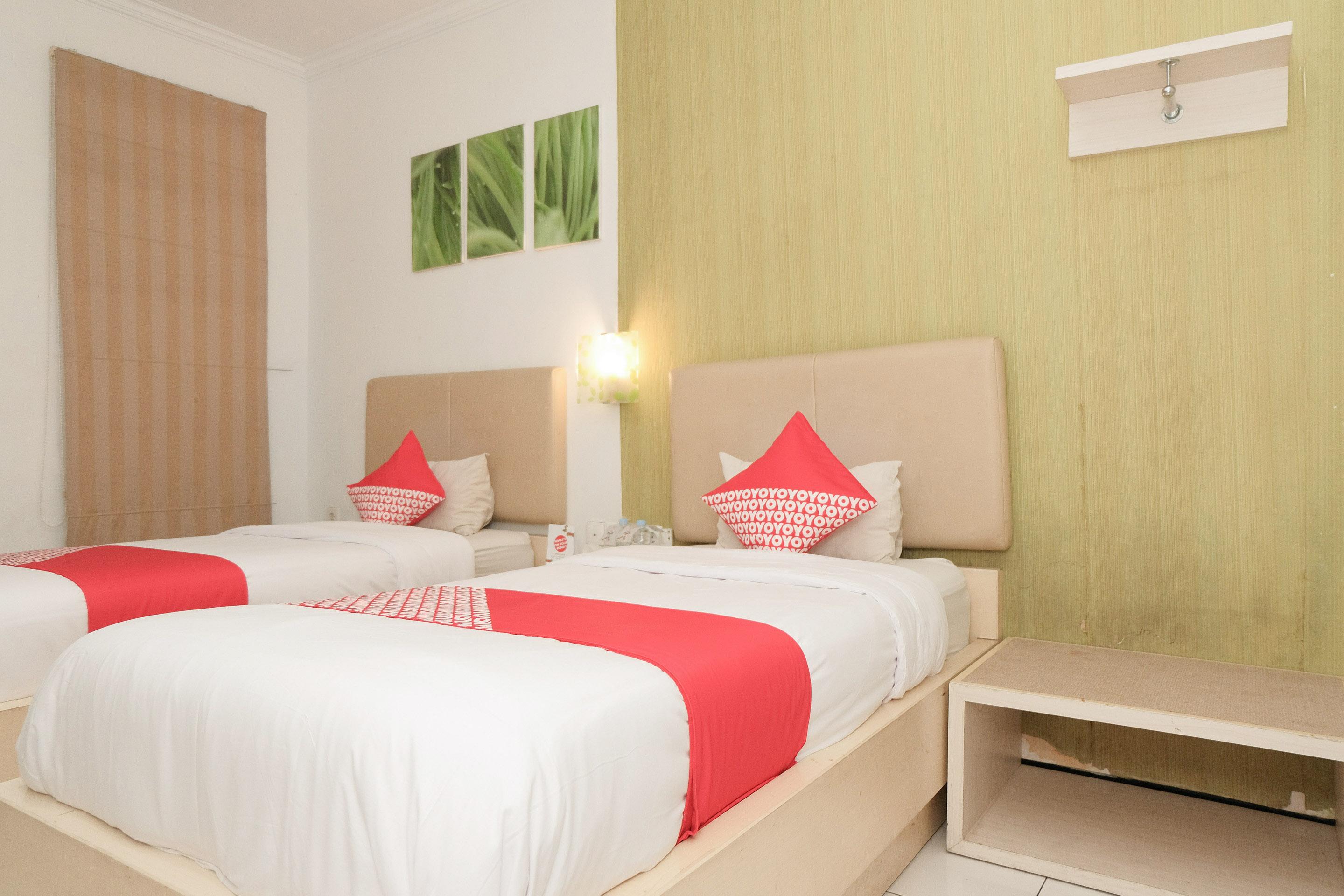 Ebizz Hotel Jember Bagian luar foto