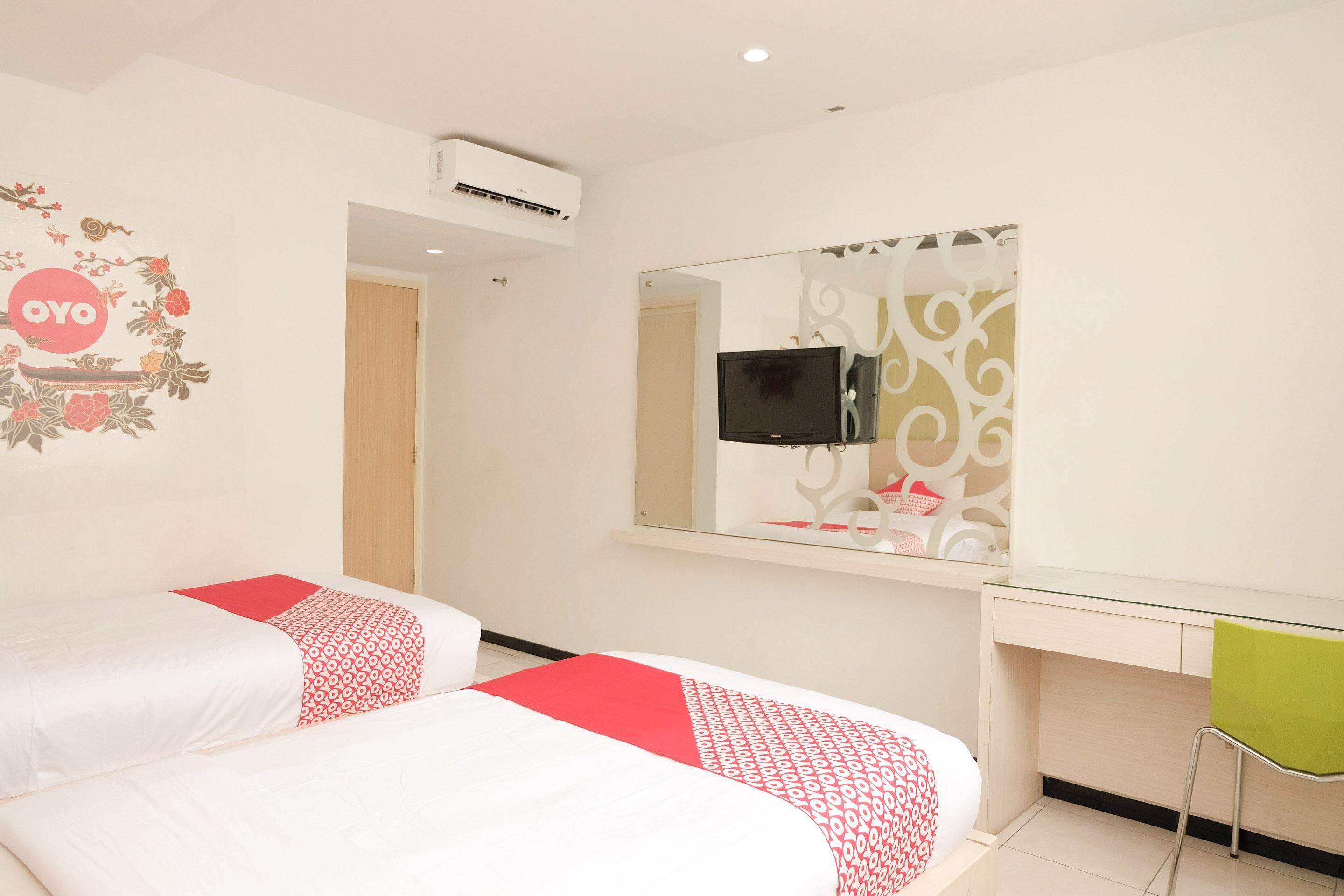 Ebizz Hotel Jember Bagian luar foto