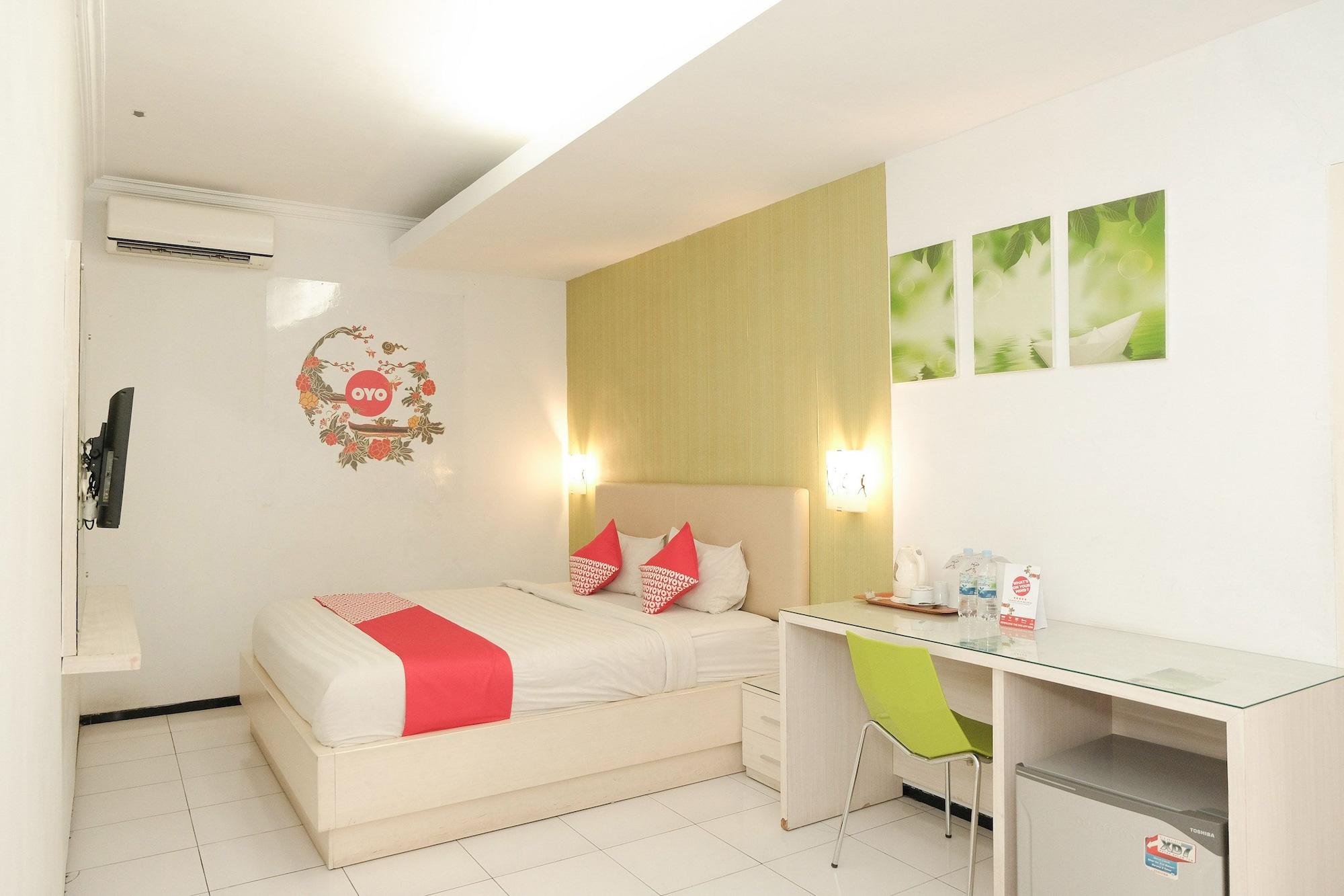 Ebizz Hotel Jember Bagian luar foto